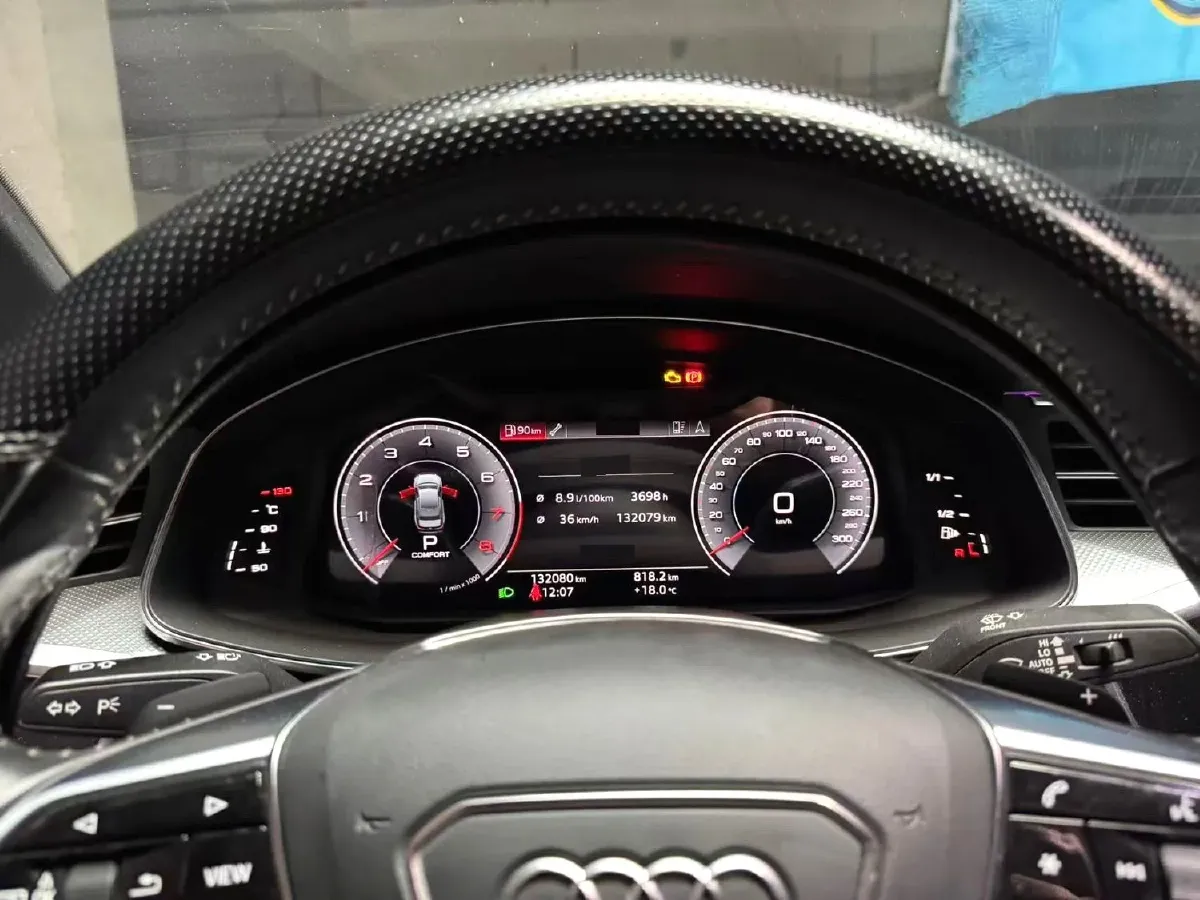 2019 Mercedes-Benz GLC Class 2.0T 245HP L4 9AT,autocango,china used car exporter,china ev exporter,chinese used car exporter,chinese used ev exporter