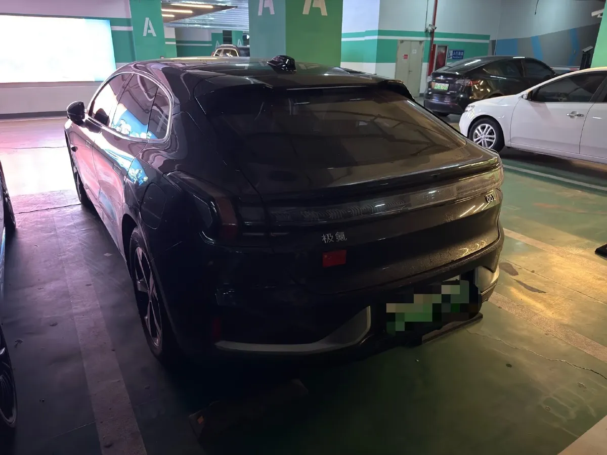 2022 Zeekr 001 BEV 86KWH,autocango,china used car exporter,china ev exporter,chinese used car exporter,chinese used ev exporter
