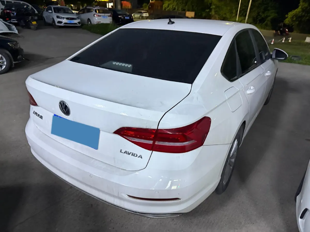 2019 Volkswagen Lavida 1.2T 116HP L4 7DCT,autocango,china used car exporter,china ev exporter,chinese used car exporter,chinese used ev exporter