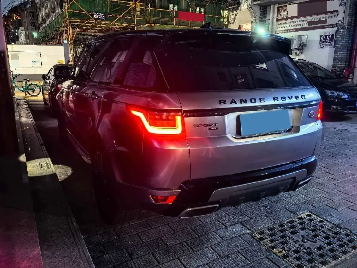 2022 Land Rover Range Rover Sport 3.0T 400HP L6 8AT,autocango,china used car exporter,china ev exporter,chinese used car exporter,chinese used ev exporter