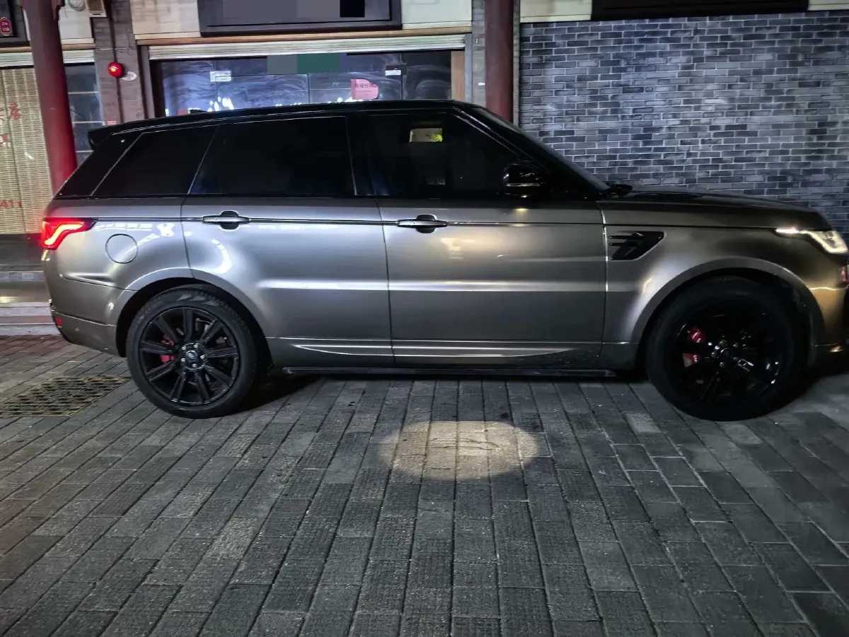 2022 Land Rover Range Rover Sport 3.0T 400HP L6 8AT,autocango,china used car exporter,china ev exporter,chinese used car exporter,chinese used ev exporter
