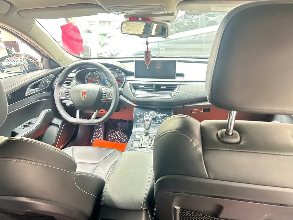 2019 HongQi H5 1.8T 180HP L4 6AT,autocango,china used car exporter,china ev exporter,chinese used car exporter,chinese used ev exporter