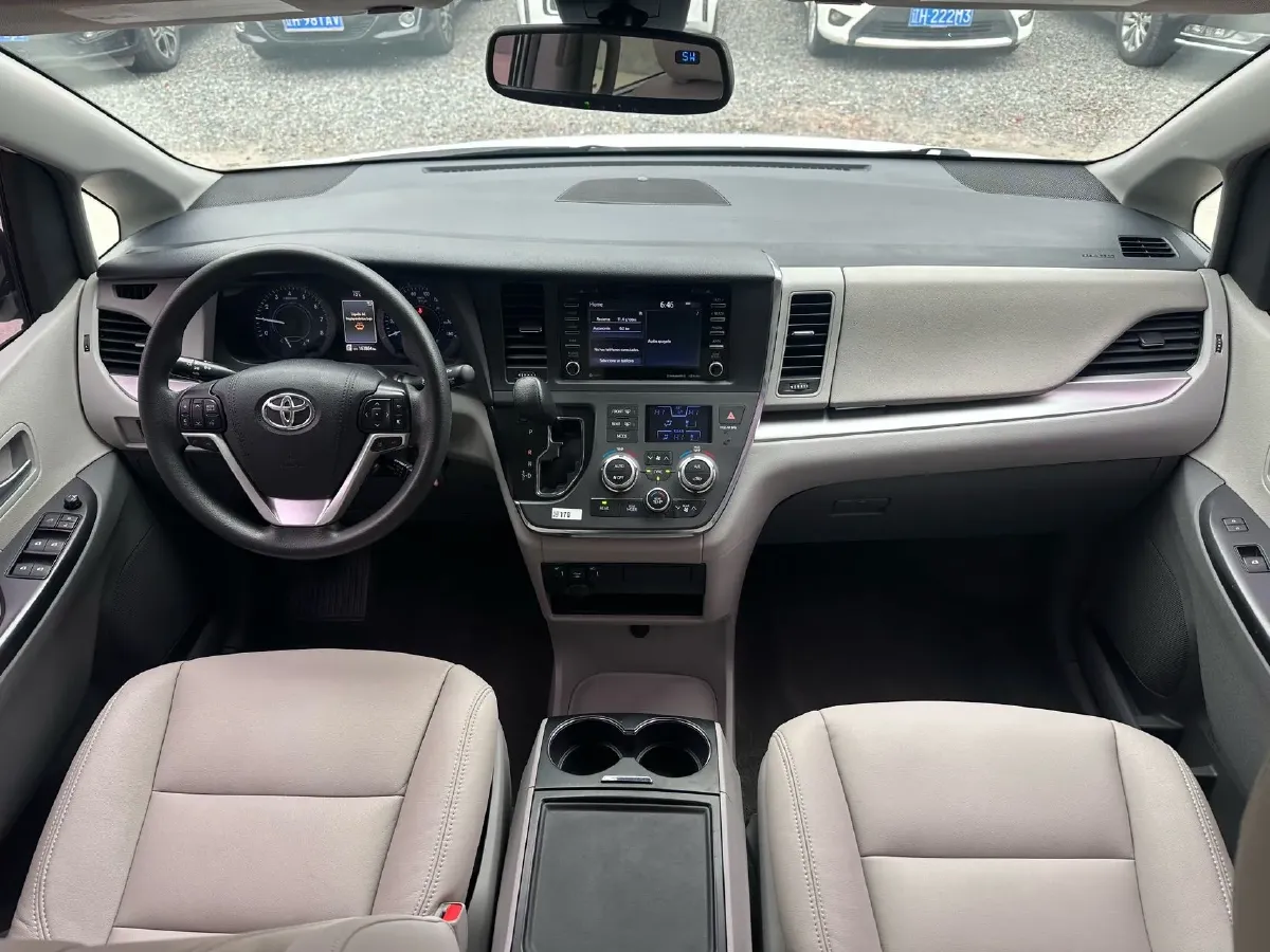 2018 DS 7 1.6T 220HP L4 8AT,autocango,china used car exporter,china ev exporter,chinese used car exporter,chinese used ev exporter