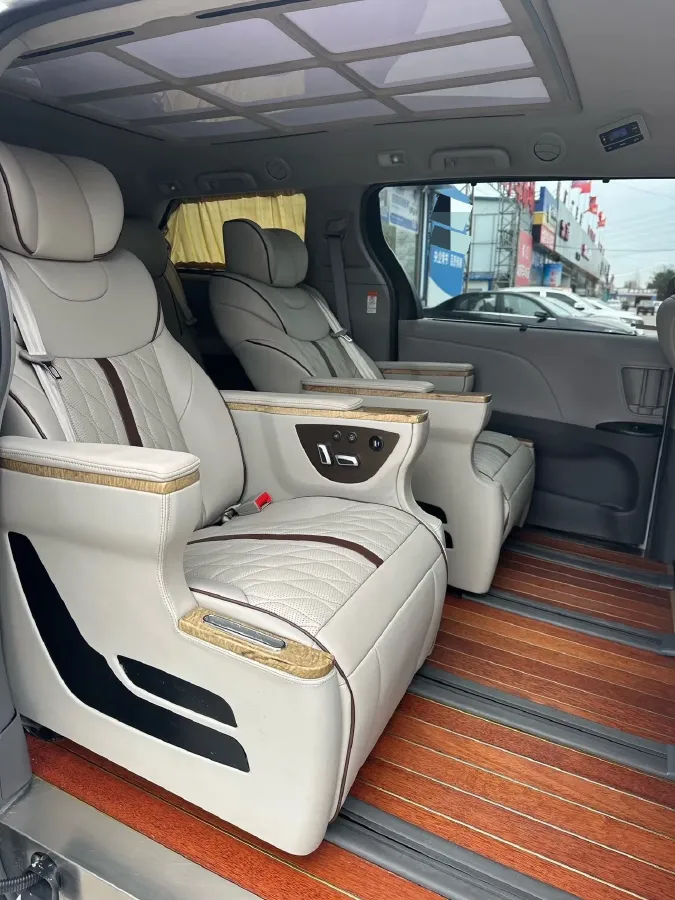 2018 DS 7 1.6T 220HP L4 8AT,autocango,china used car exporter,china ev exporter,chinese used car exporter,chinese used ev exporter