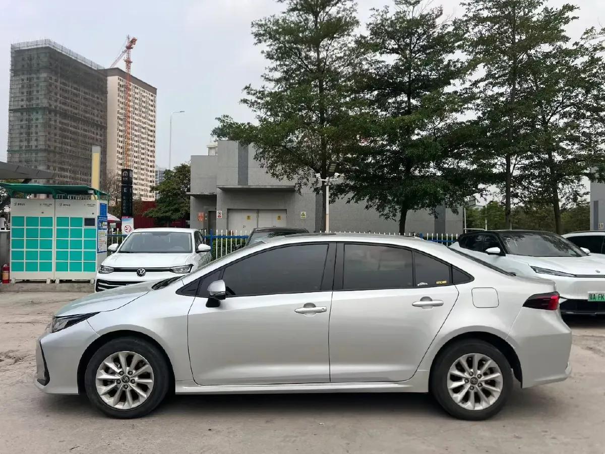 2021 Toyota Corolla 1.2T 116HP L4 CVT,autocango,china used car exporter,china ev exporter,chinese used car exporter,chinese used ev exporter