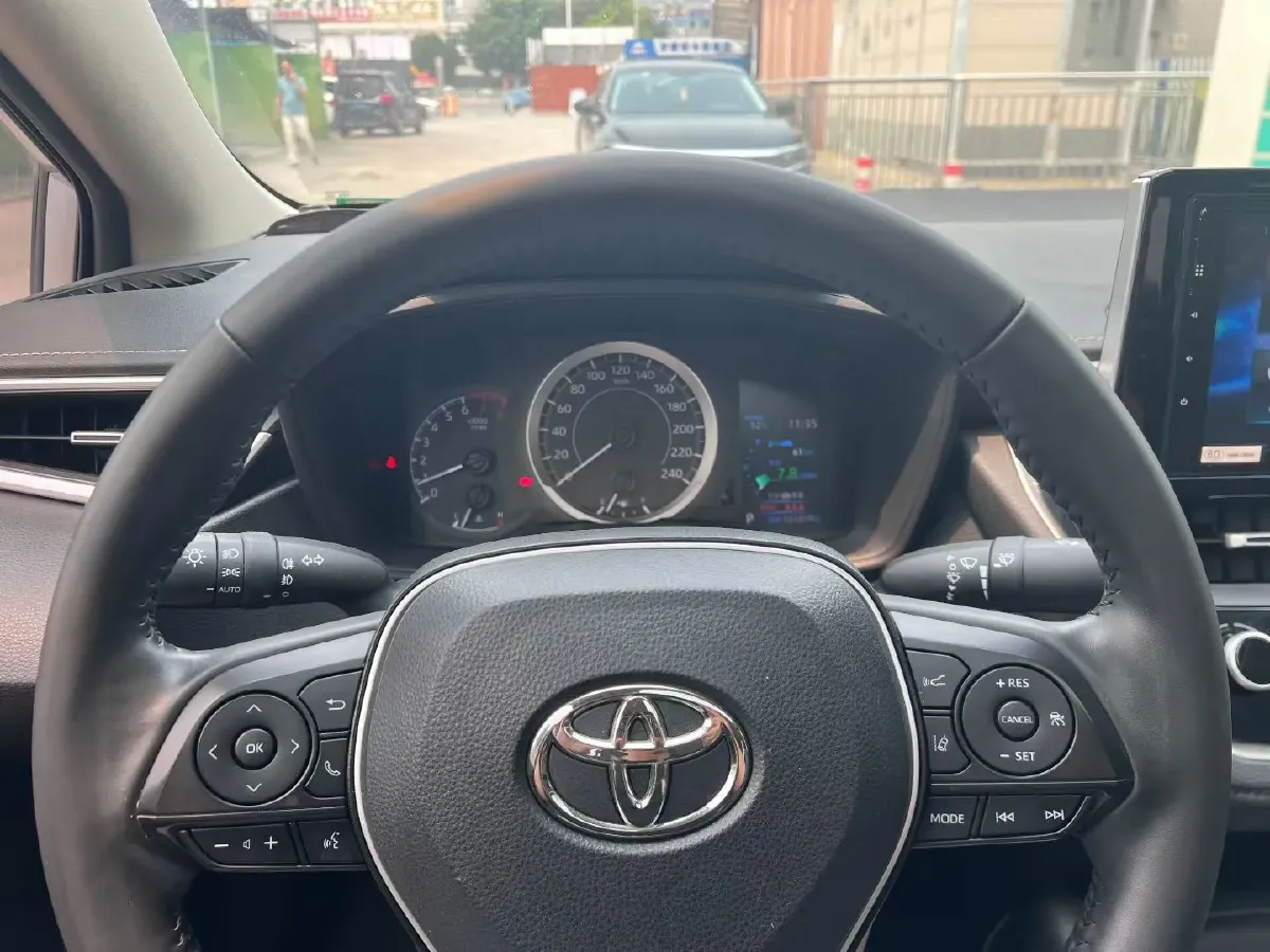 2021 Toyota Corolla 1.2T 116HP L4 CVT,autocango,china used car exporter,china ev exporter,chinese used car exporter,chinese used ev exporter