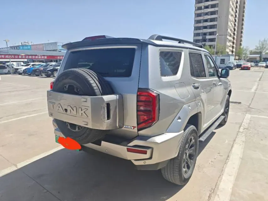 2024 Tank 400 2.0T 252HP L4 9AT PHEV 36.7/37.1KWH,autocango,china used car exporter,china ev exporter,chinese used car exporter,chinese used ev exporter