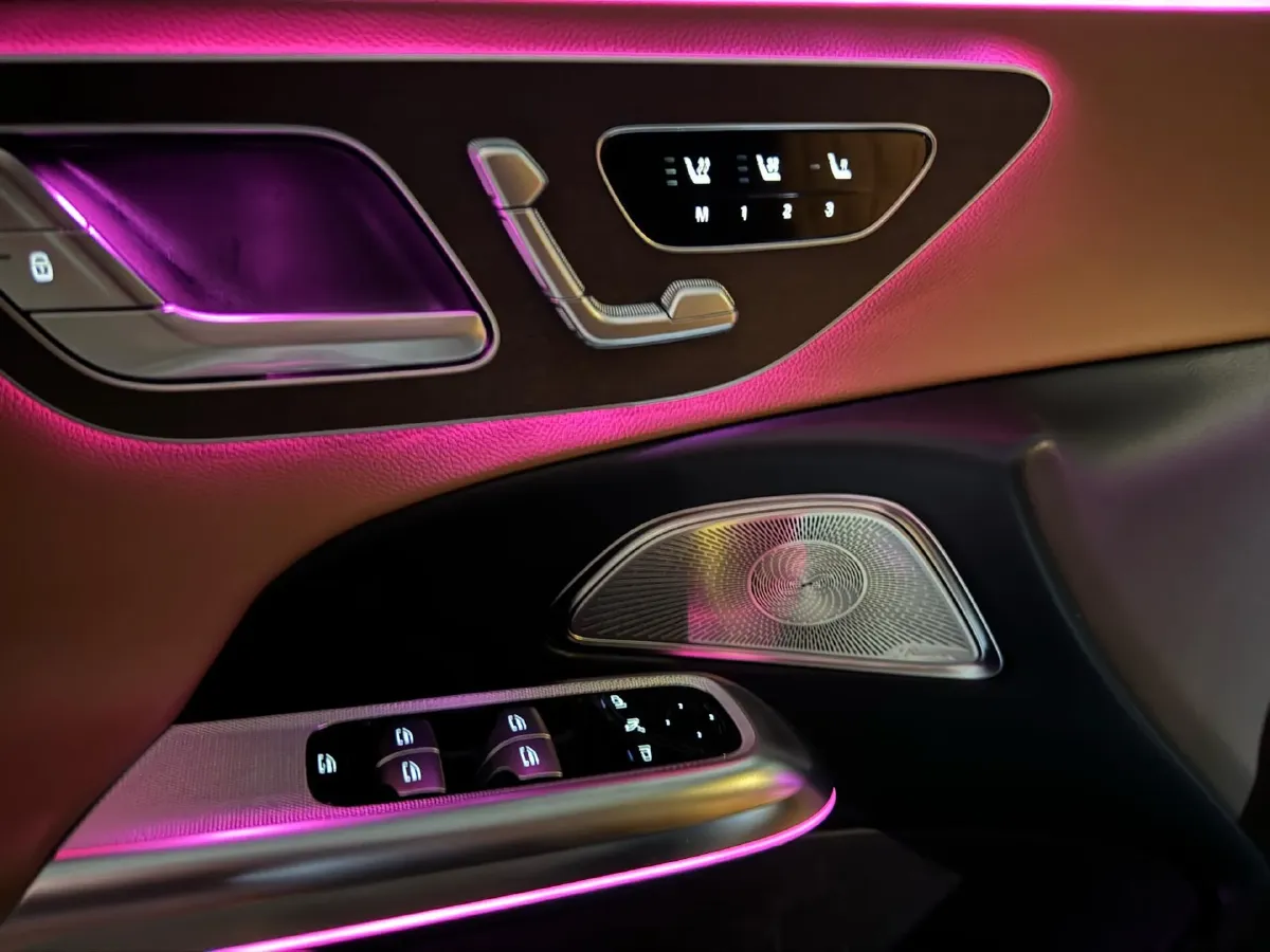 2025 Mercedes-Benz E Class 2.0T 258HP L4 9AT,autocango,china used car exporter,china ev exporter,chinese used car exporter,chinese used ev exporter