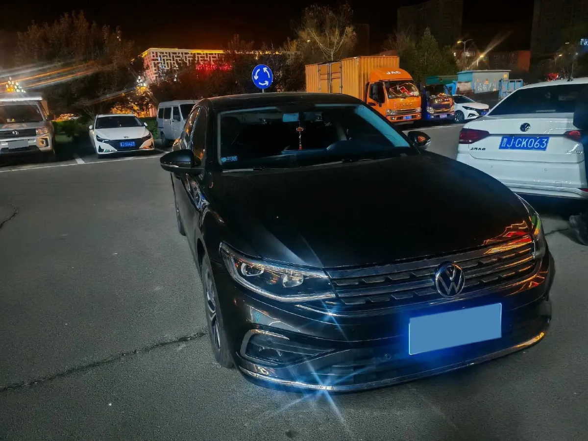 2023 Volkswagen Bora 1.2T 116HP L4 7DCT,autocango,china used car exporter,china ev exporter,chinese used car exporter,chinese used ev exporter