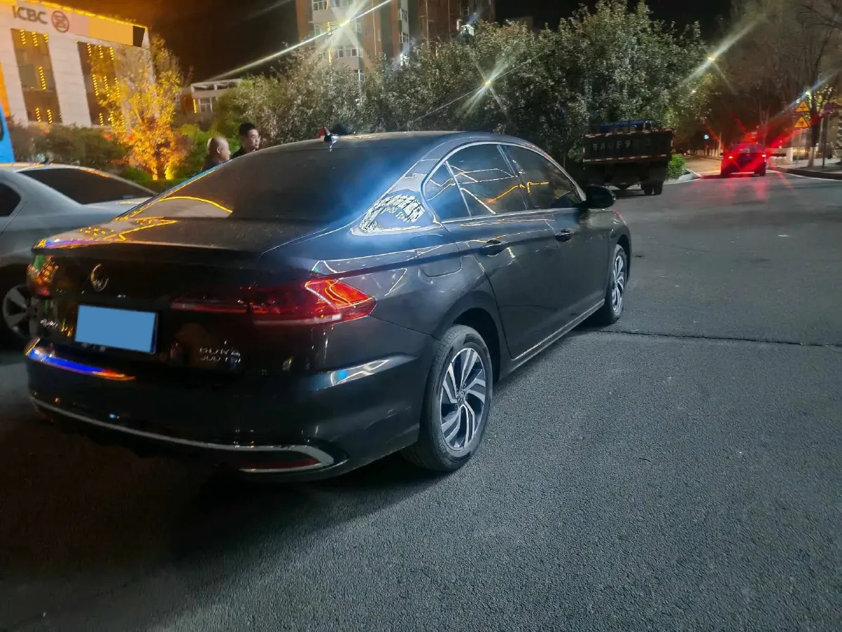 2023 Volkswagen Bora 1.2T 116HP L4 7DCT,autocango,china used car exporter,china ev exporter,chinese used car exporter,chinese used ev exporter