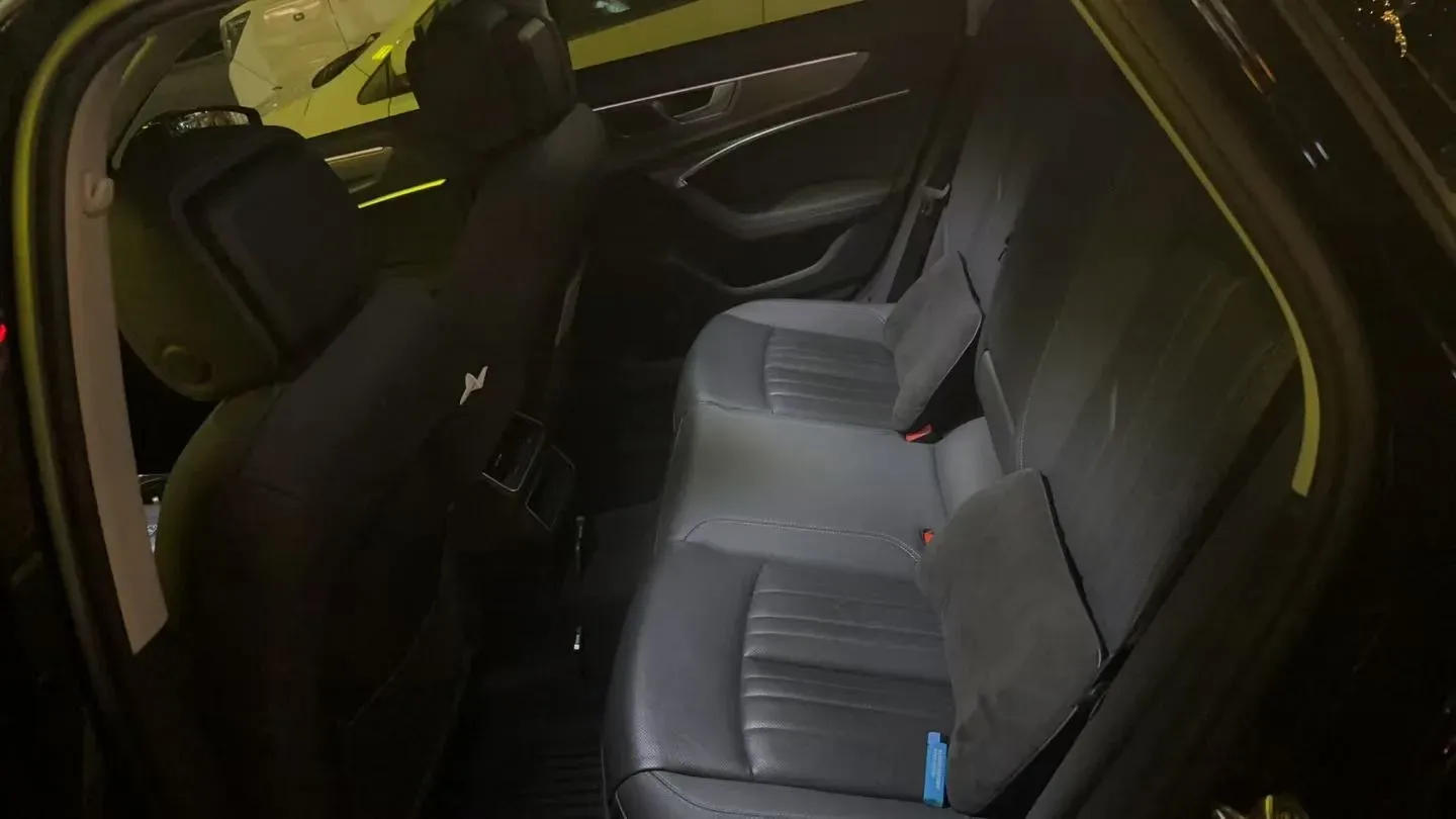 2024 Audi A6 3.0T 340HP V6 7DCT,autocango,china used car exporter,china ev exporter,chinese used car exporter,chinese used ev exporter