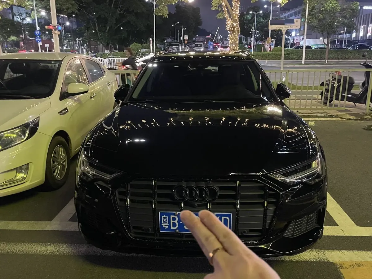 2024 Audi A6 3.0T 340HP V6 7DCT,autocango,china used car exporter,china ev exporter,chinese used car exporter,chinese used ev exporter
