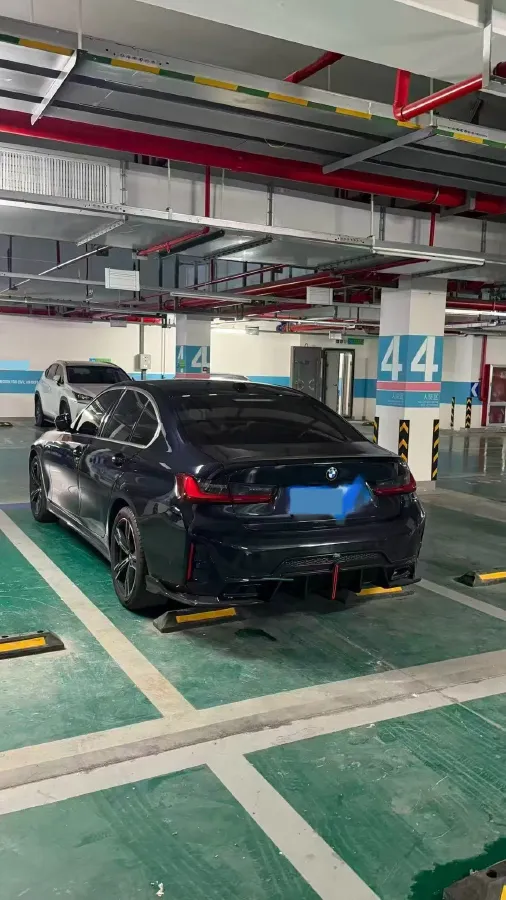 2025 BMW 3 Series 2.0T 184HP L4 8AT,autocango,china used car exporter,china ev exporter,chinese used car exporter,chinese used ev exporter