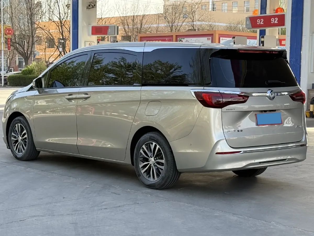 2021 Buick GL8 2.0T 237HP L4 9AT,autocango,china used car exporter,china ev exporter,chinese used car exporter,chinese used ev exporter