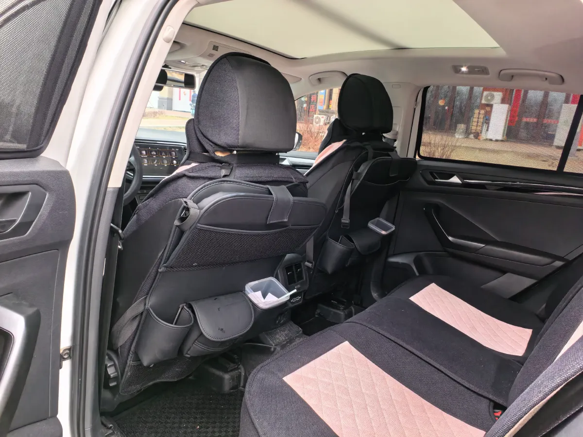 2021 Volkswagen T-Roc 1.4T 150HP L4 7DCT,autocango,china used car exporter,china ev exporter,chinese used car exporter,chinese used ev exporter