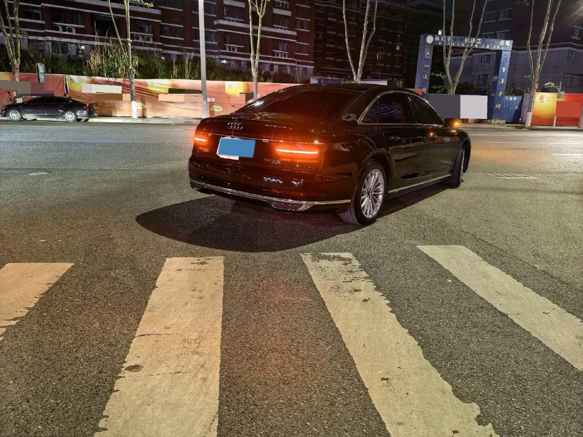 2021 Audi A8 3.0T 286HP V6 8AT,autocango,china used car exporter,china ev exporter,chinese used car exporter,chinese used ev exporter