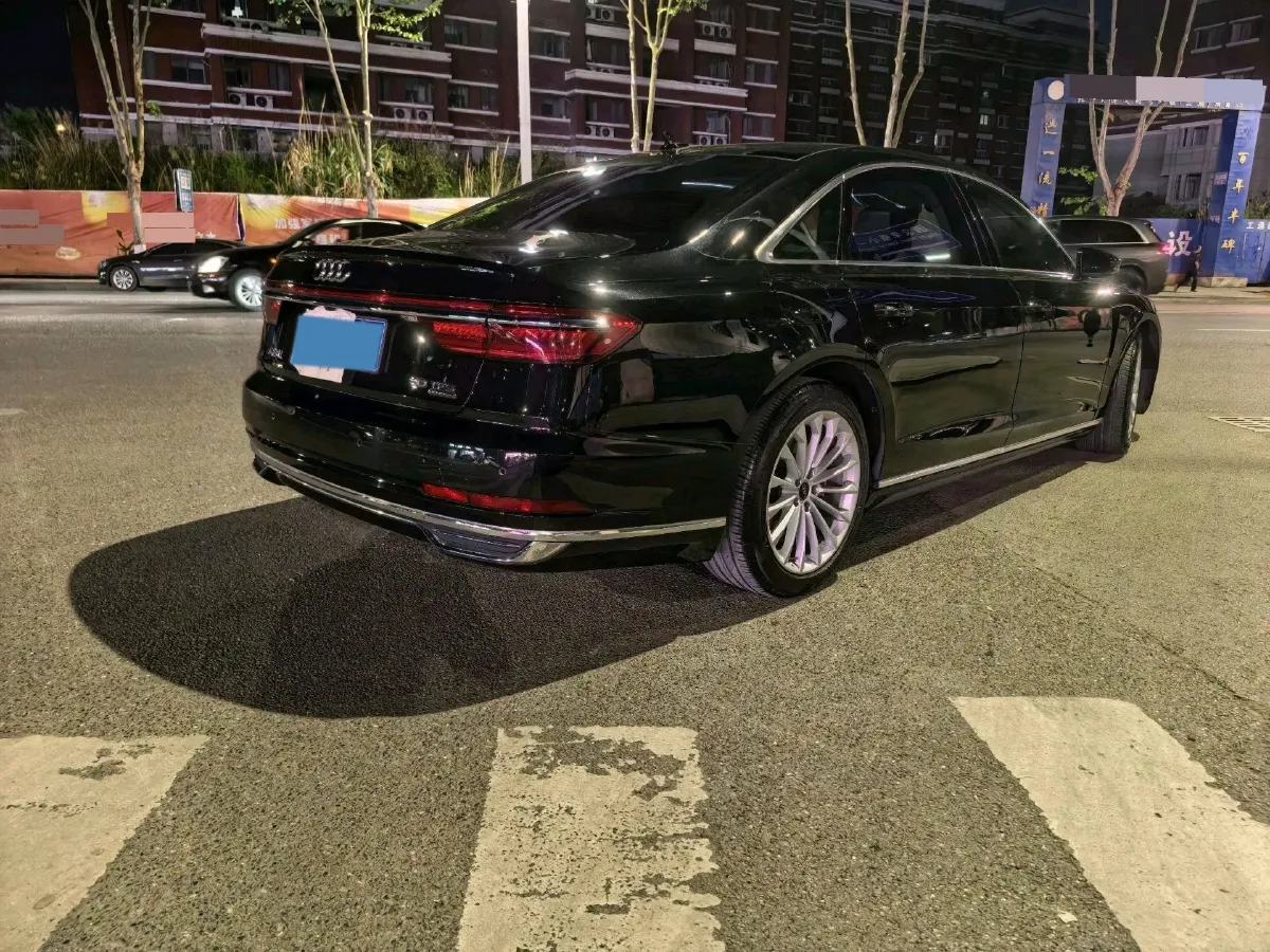 2021 Audi A8 3.0T 286HP V6 8AT,autocango,china used car exporter,china ev exporter,chinese used car exporter,chinese used ev exporter