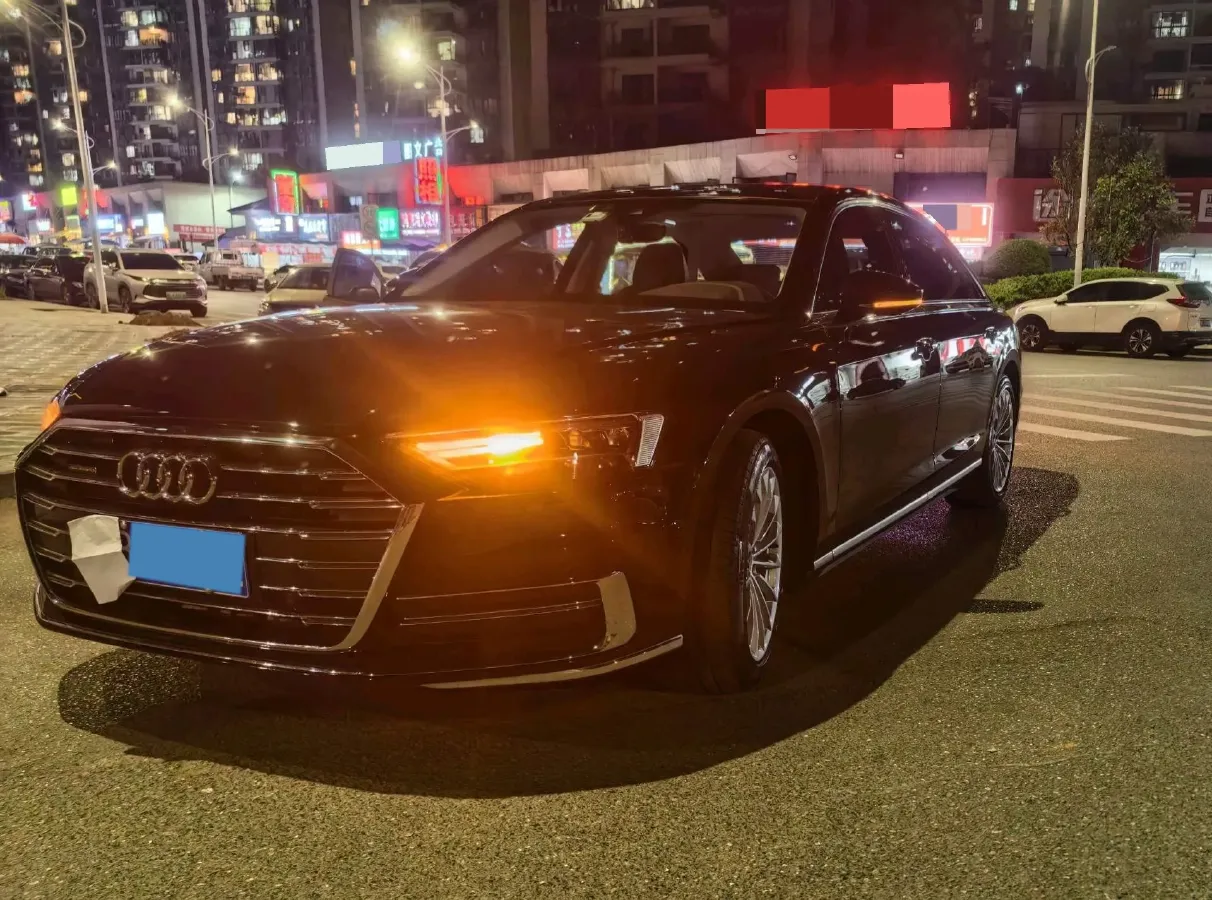 2021 Audi A8 3.0T 286HP V6 8AT,autocango,china used car exporter,china ev exporter,chinese used car exporter,chinese used ev exporter