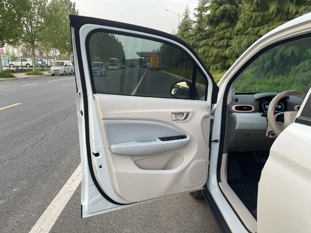 2024 Leapmotor T03 BEV 31.9KWH,autocango,china used car exporter,china ev exporter,chinese used car exporter,chinese used ev exporter