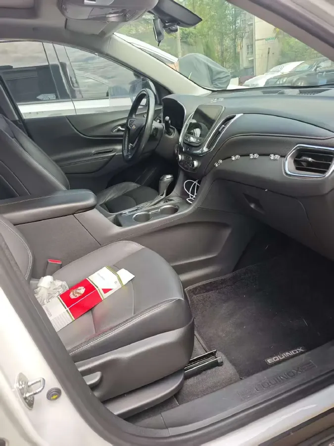 2019 Chevrolet Equinox 1.5T 180HP L4 6AT,autocango,china used car exporter,china ev exporter,chinese used car exporter,chinese used ev exporter