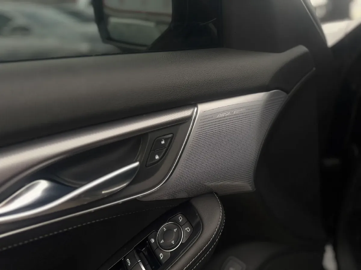 2021 Cadillac CT5 2.0T 237HP L4 10AT,autocango,china used car exporter,china ev exporter,chinese used car exporter,chinese used ev exporter