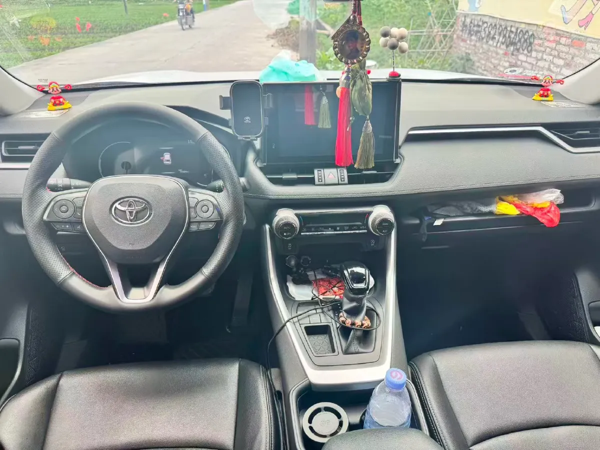 2021 Toyota RAV4 2.0L 171HP L4 CVT,autocango,china used car exporter,china ev exporter,chinese used car exporter,chinese used ev exporter