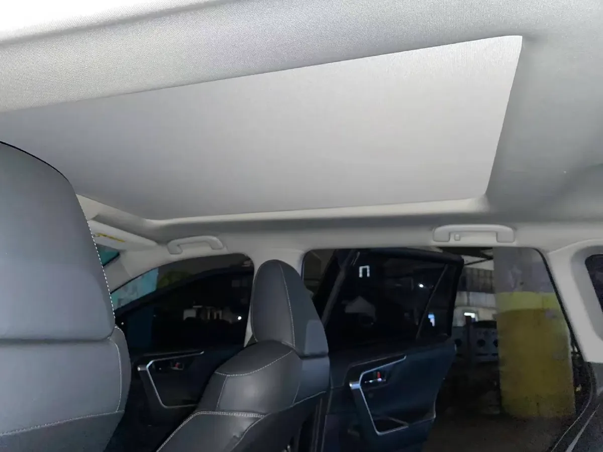 2023 Toyota RAV4 2.0L 171HP L4 CVT,autocango,china used car exporter,china ev exporter,chinese used car exporter,chinese used ev exporter