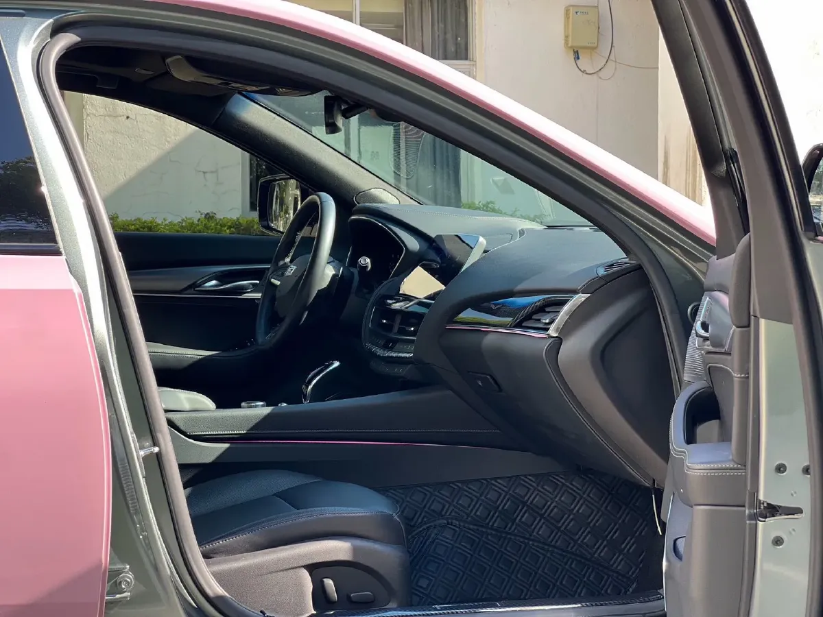 2023 Cadillac CT5 2.0T 237HP L4 10AT,autocango,china used car exporter,china ev exporter,chinese used car exporter,chinese used ev exporter