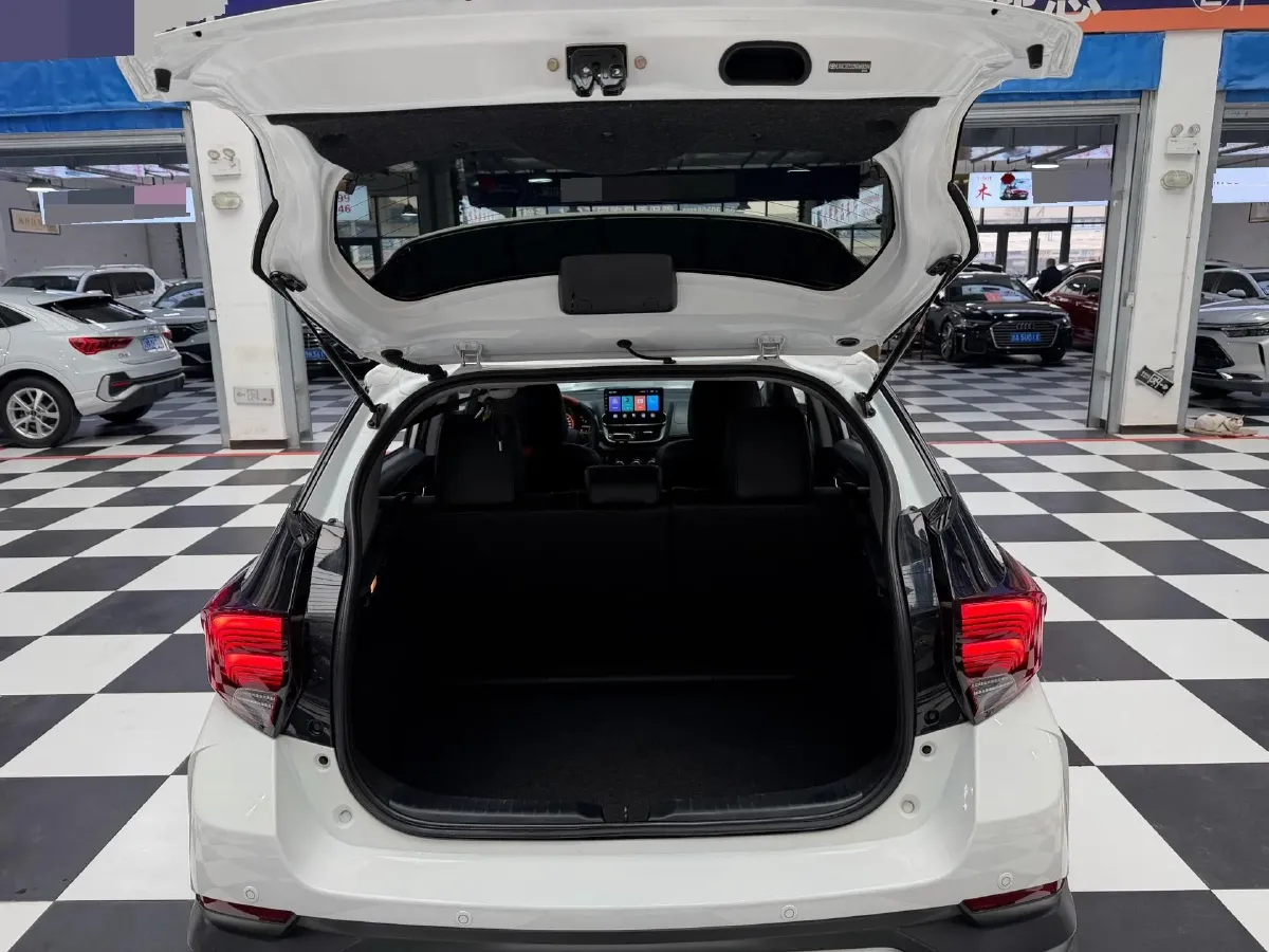 2022 Toyota Yaris L 1.5L 112HP L4 CVT,autocango,china used car exporter,china ev exporter,chinese used car exporter,chinese used ev exporter