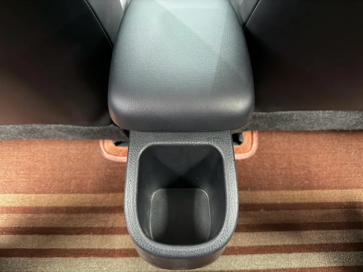 2022 Toyota Yaris L 1.5L 112HP L4 CVT,autocango,china used car exporter,china ev exporter,chinese used car exporter,chinese used ev exporter