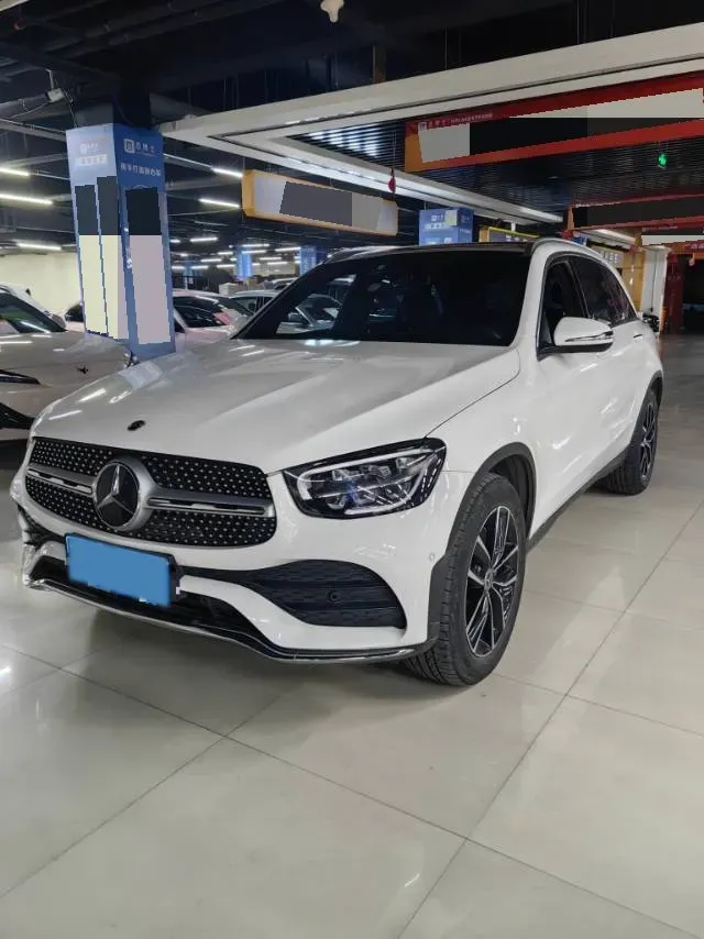 2021 Mercedes-Benz GLC Class 2.0T 197HP L4 9AT,autocango,china used car exporter,china ev exporter,chinese used car exporter,chinese used ev exporter