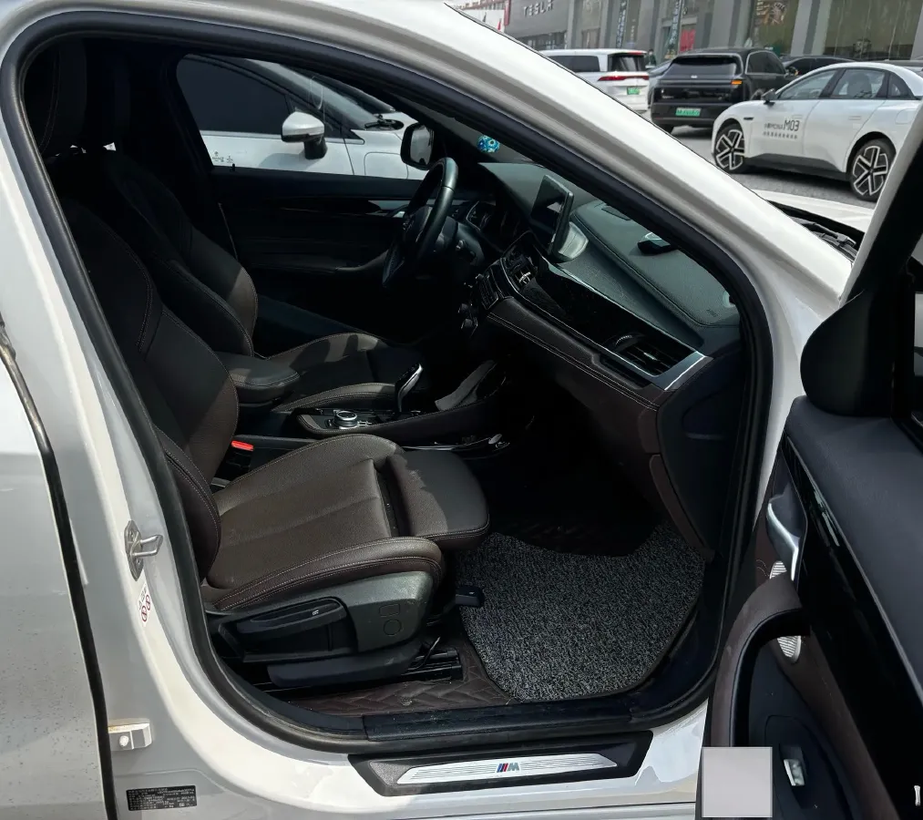 2021 BMW X2 2.0T 192HP L4 7DCT,autocango,china used car exporter,china ev exporter,chinese used car exporter,chinese used ev exporter