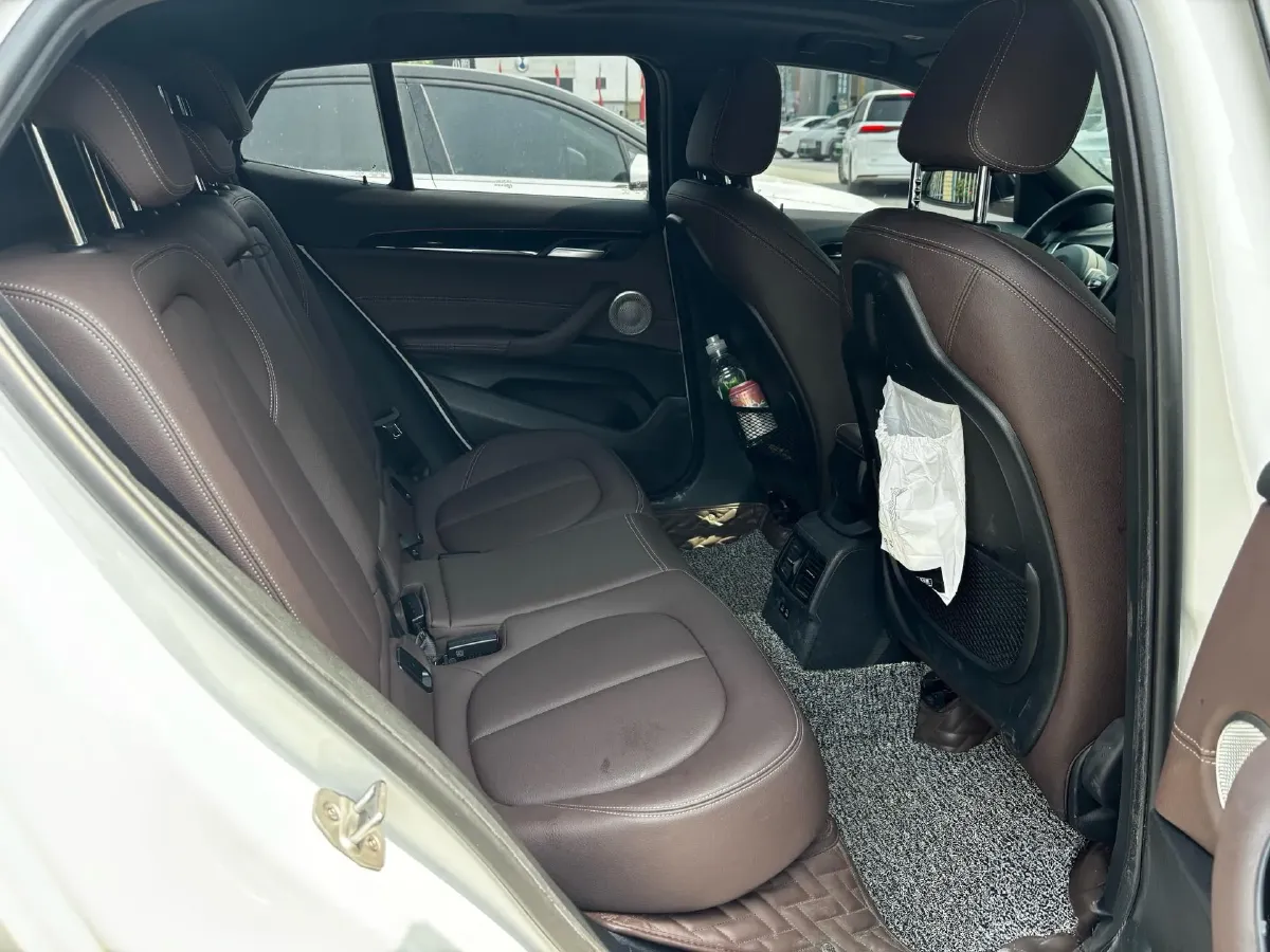 2021 BMW X2 2.0T 192HP L4 7DCT,autocango,china used car exporter,china ev exporter,chinese used car exporter,chinese used ev exporter