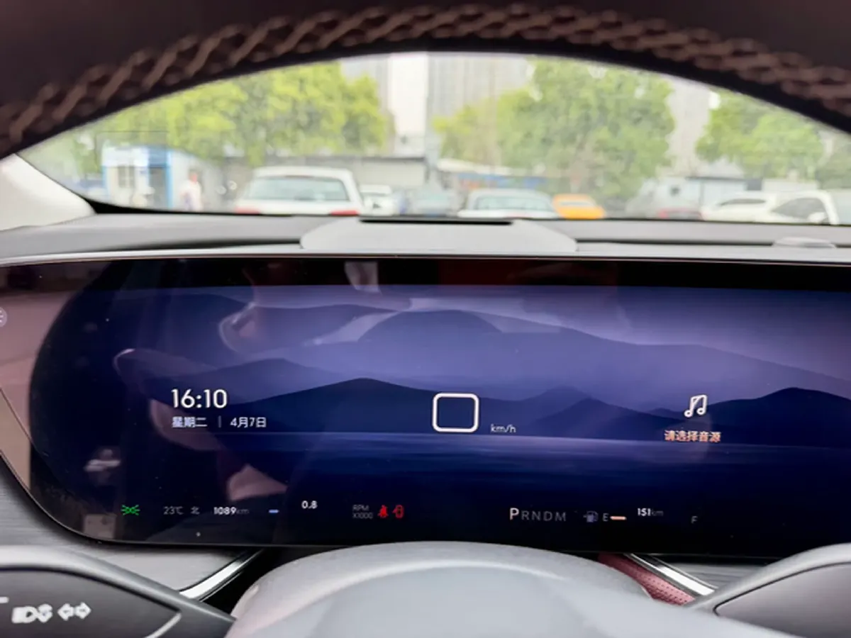 2025 Buick EnvisionPlus 2.0T 237HP L4 9AT,autocango,china used car exporter,china ev exporter,chinese used car exporter,chinese used ev exporter