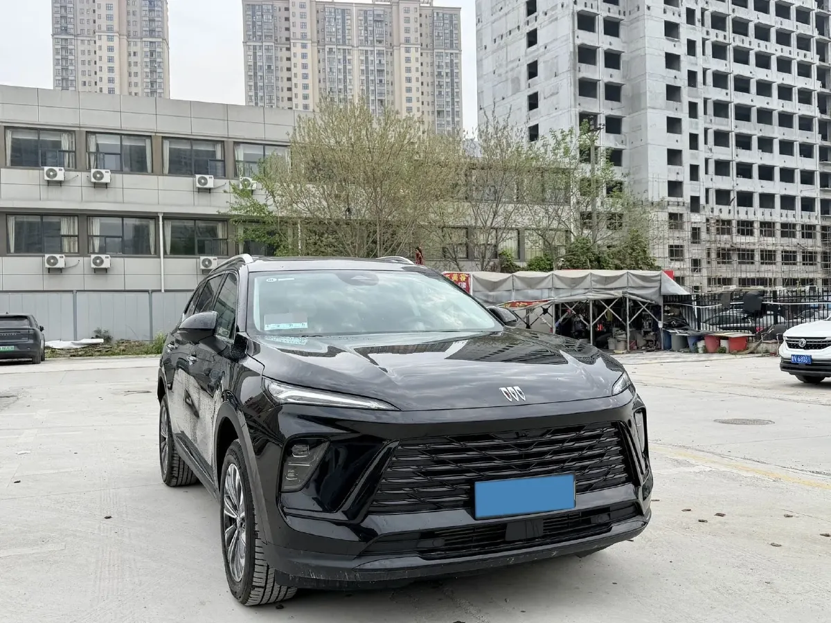 2025 Buick EnvisionPlus 2.0T 237HP L4 9AT,autocango,china used car exporter,china ev exporter,chinese used car exporter,chinese used ev exporter