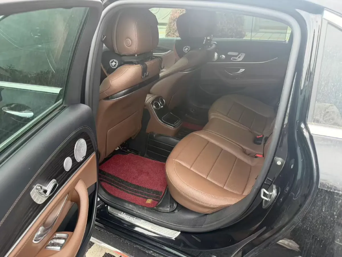 2021 Mercedes-Benz E Class 2.0T 258HP L4 9AT,autocango,china used car exporter,china ev exporter,chinese used car exporter,chinese used ev exporter