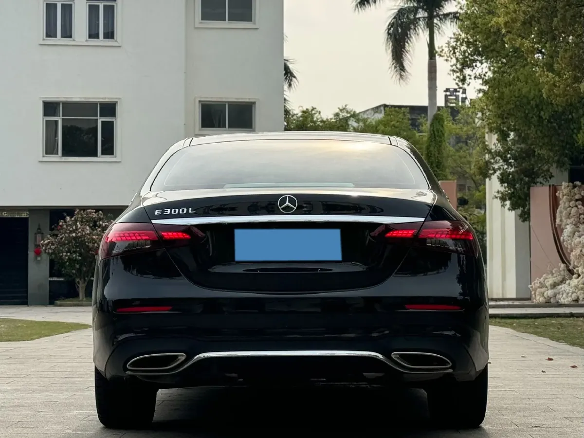 2021 Mercedes-Benz E Class 2.0T 258HP L4 9AT,autocango,china used car exporter,china ev exporter,chinese used car exporter,chinese used ev exporter