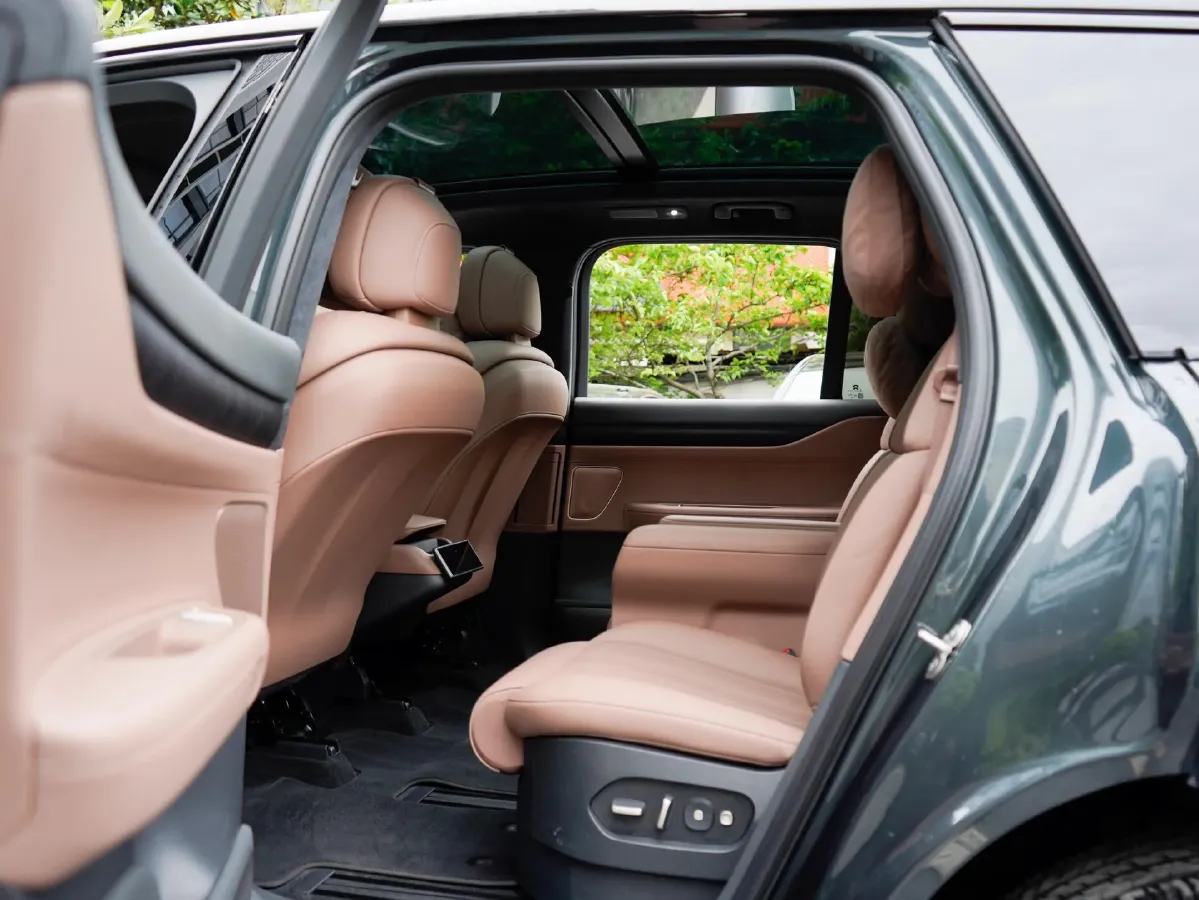 2024 NIO ES8 BEV 75KWH,autocango,china used car exporter,china ev exporter,chinese used car exporter,chinese used ev exporter