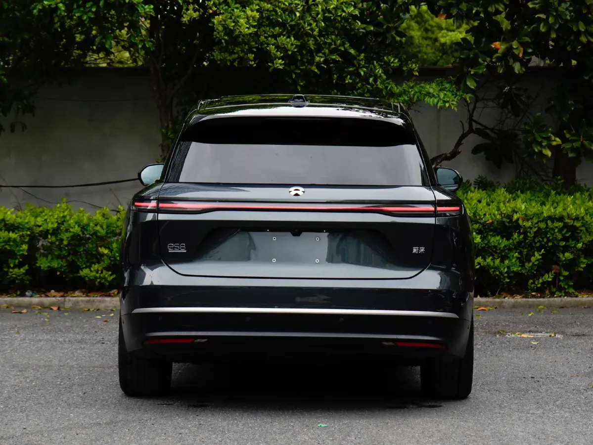 2024 NIO ES8 BEV 75KWH,autocango,china used car exporter,china ev exporter,chinese used car exporter,chinese used ev exporter