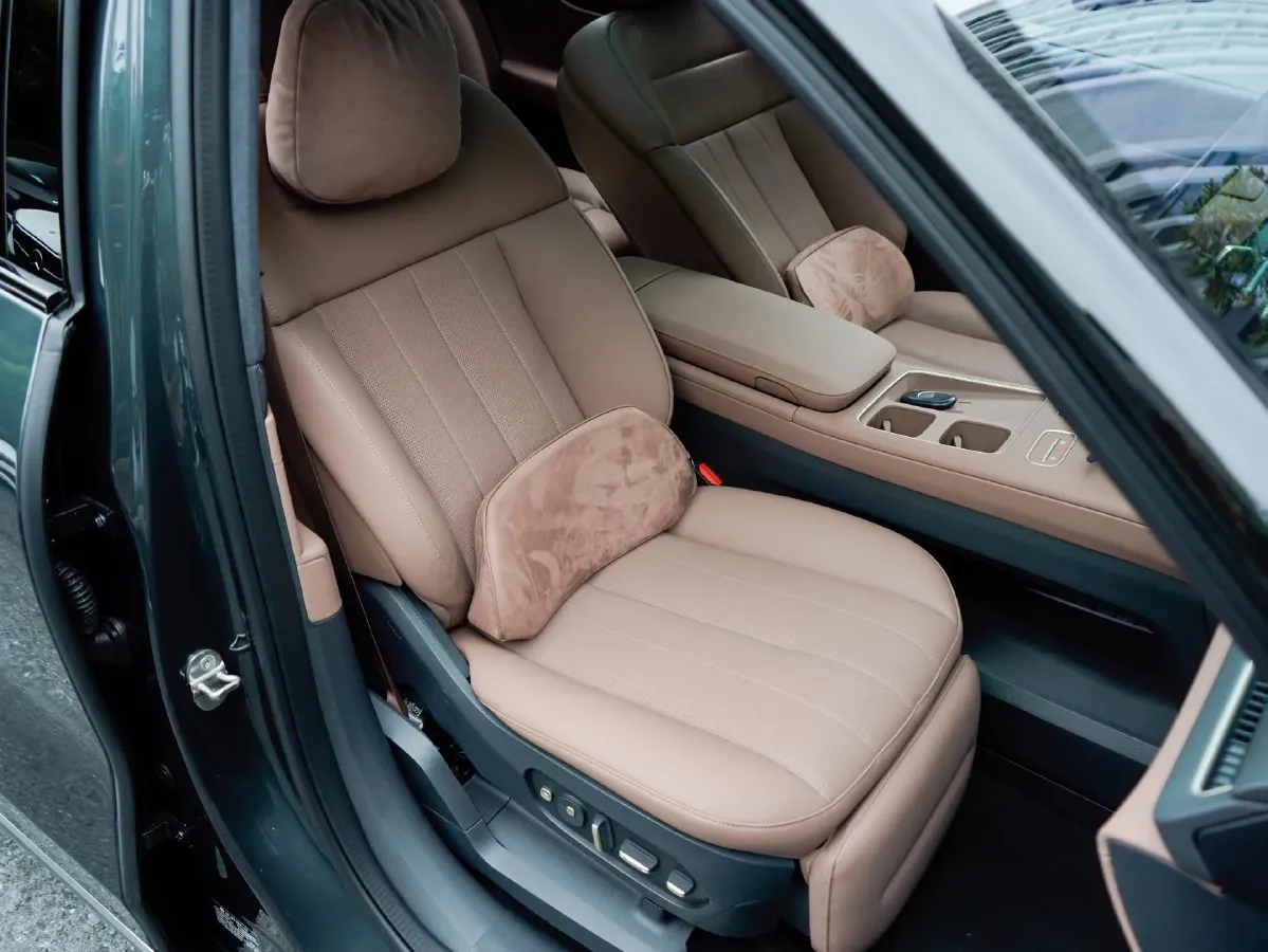 2024 NIO ES8 BEV 75KWH,autocango,china used car exporter,china ev exporter,chinese used car exporter,chinese used ev exporter