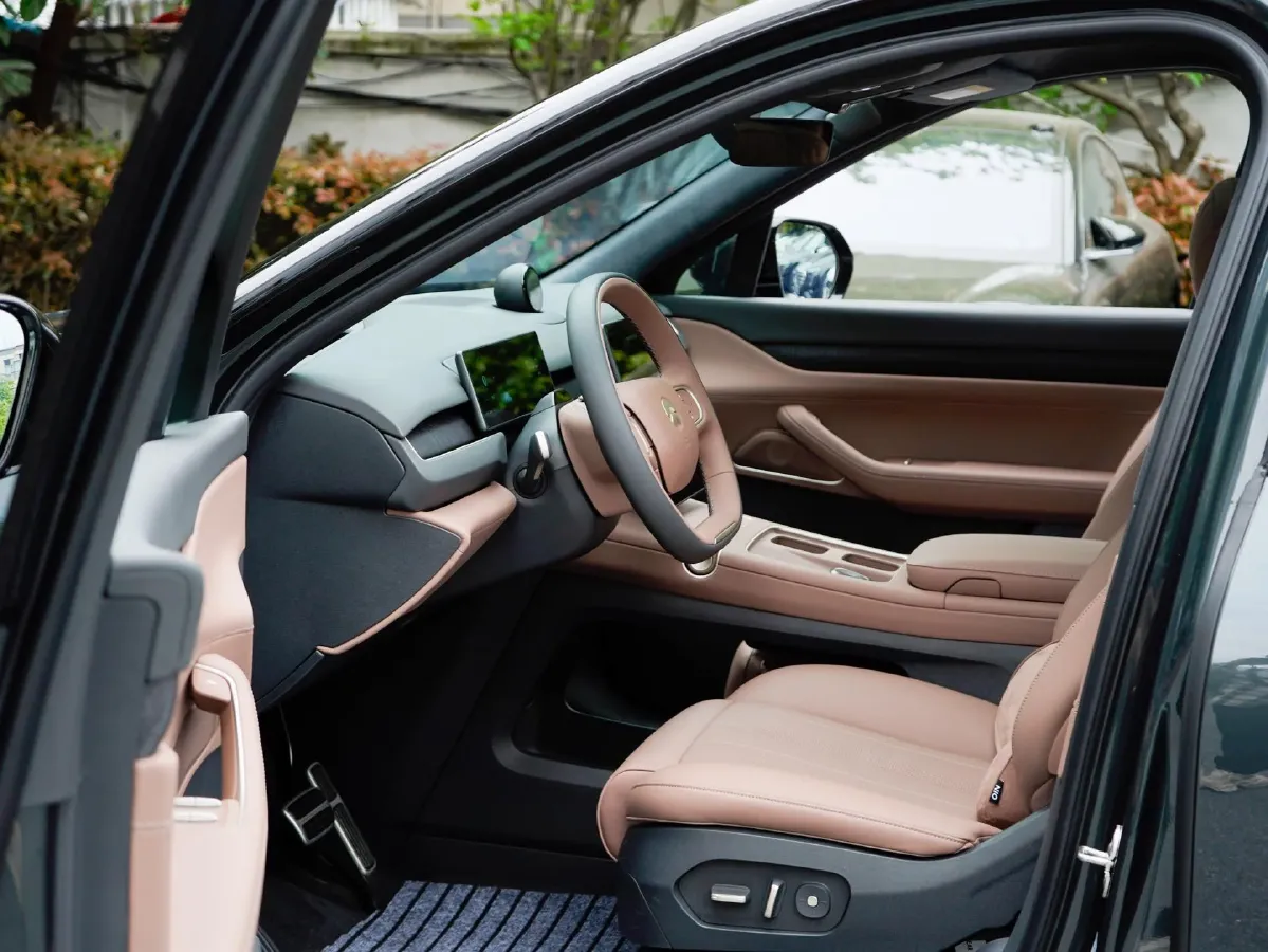 2024 NIO ES8 BEV 75KWH,autocango,china used car exporter,china ev exporter,chinese used car exporter,chinese used ev exporter