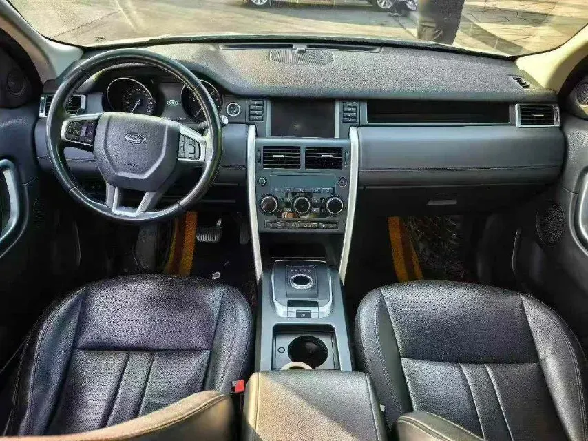 2018 Land Rover Discovery Sport 2.0T 241HP L4 9AT,autocango,china used car exporter,china ev exporter,chinese used car exporter,chinese used ev exporter