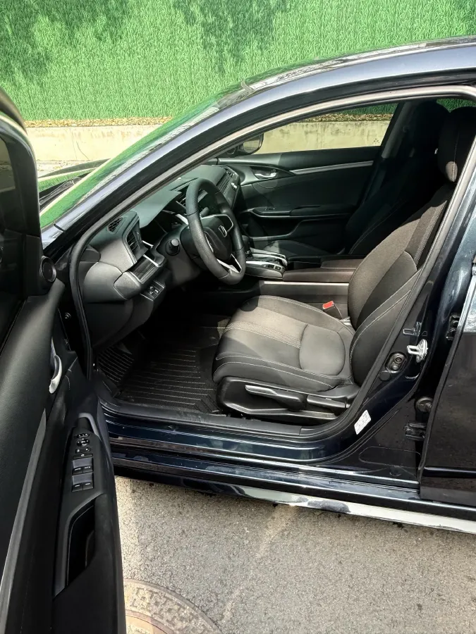 2019 Honda Civic 1.5T 177HP L4 CVT,autocango,china used car exporter,china ev exporter,chinese used car exporter,chinese used ev exporter