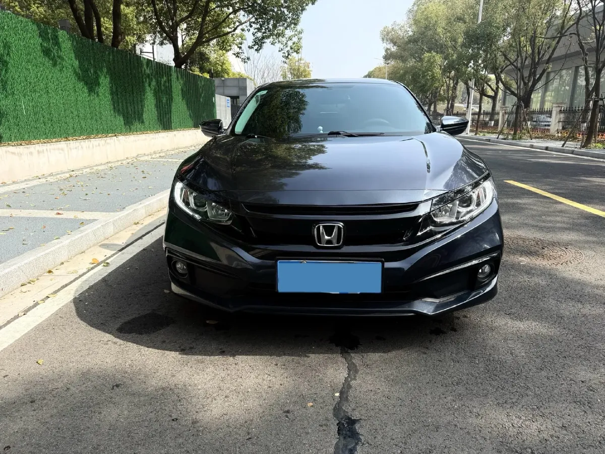 2019 Honda Civic 1.5T 177HP L4 CVT,autocango,china used car exporter,china ev exporter,chinese used car exporter,chinese used ev exporter