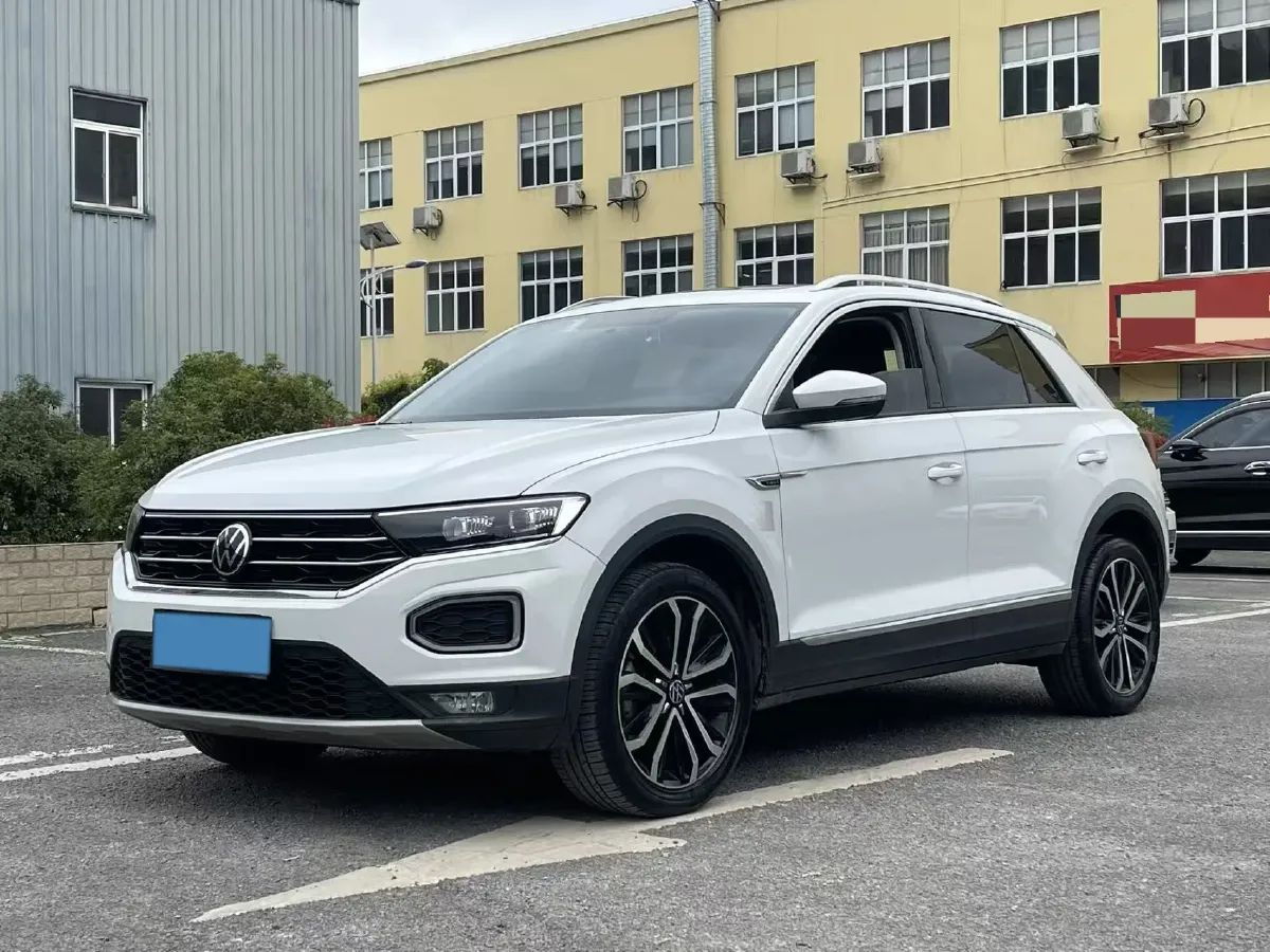 2020 Volkswagen T-Roc 1.4T 150HP L4 7DCT,autocango,china used car exporter,china ev exporter,chinese used car exporter,chinese used ev exporter