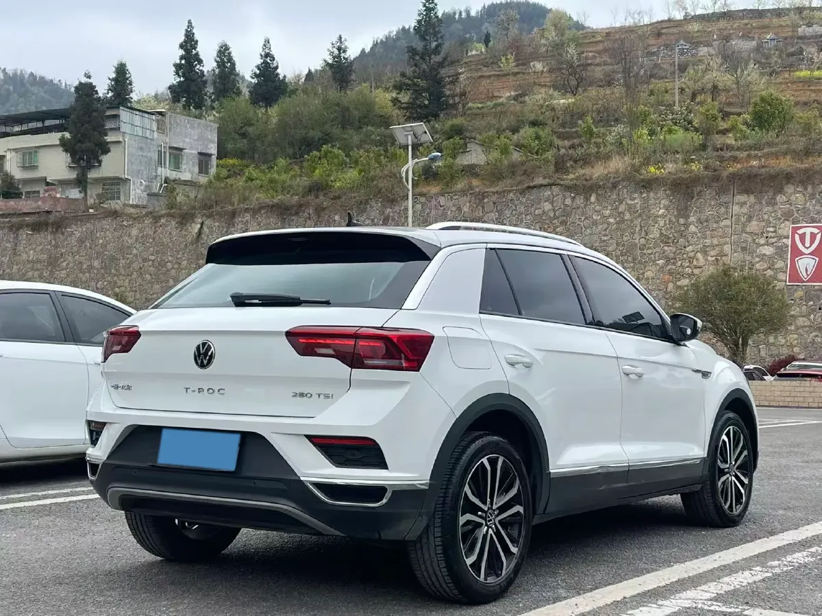 2020 Volkswagen T-Roc 1.4T 150HP L4 7DCT,autocango,china used car exporter,china ev exporter,chinese used car exporter,chinese used ev exporter