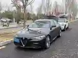 2017 Alfa Romeo Giulia 2.0T 200HP L4 8AT