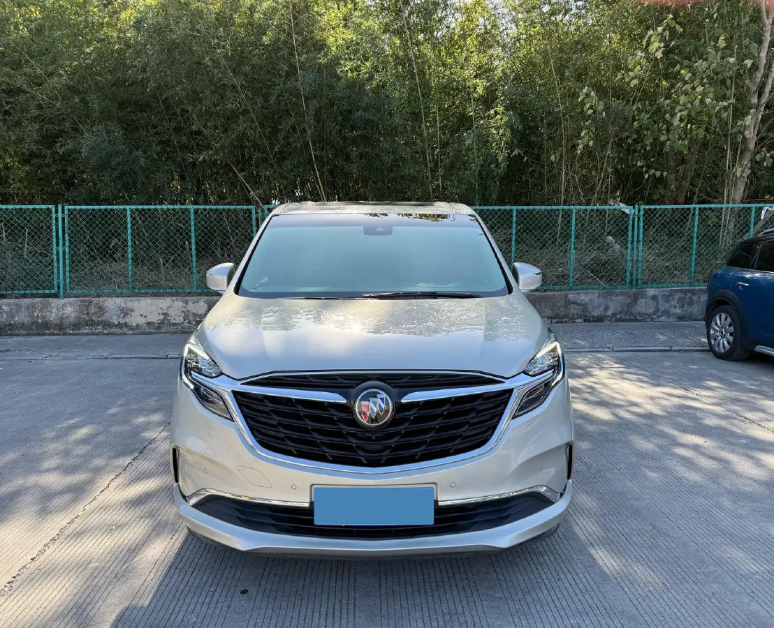 2021 Buick GL8 2.0T 237HP L4 9AT,autocango,china used car exporter,china ev exporter,chinese used car exporter,chinese used ev exporter