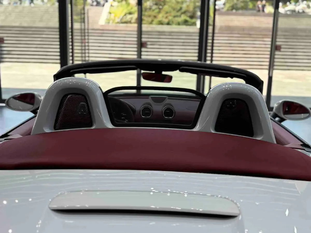 2020 Porsche 718 2.0T 250HP H4 7DCT,autocango,china used car exporter,china ev exporter,chinese used car exporter,chinese used ev exporter