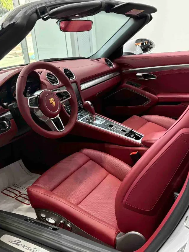 2020 Porsche 718 2.0T 250HP H4 7DCT,autocango,china used car exporter,china ev exporter,chinese used car exporter,chinese used ev exporter